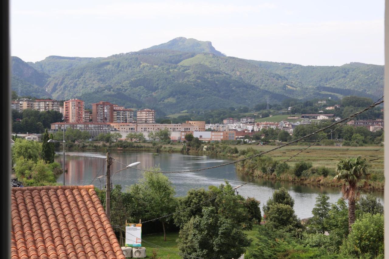 Chambres D'Hotes "Hor Dago" Pres De La Gare D'Hendaye Avec Le Petit-Dejeuner Exteriör bild