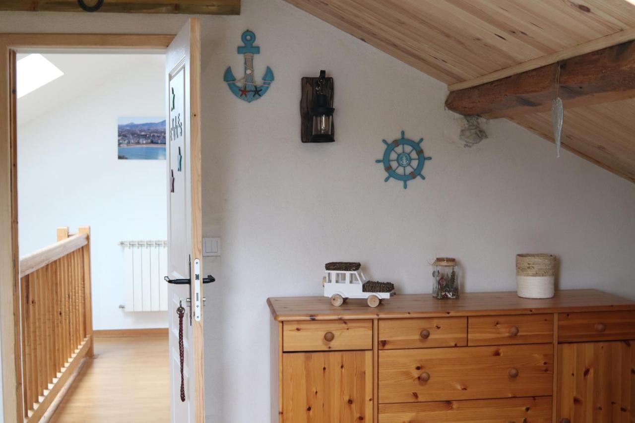 Chambres D'Hotes "Hor Dago" Pres De La Gare D'Hendaye Avec Le Petit-Dejeuner Exteriör bild