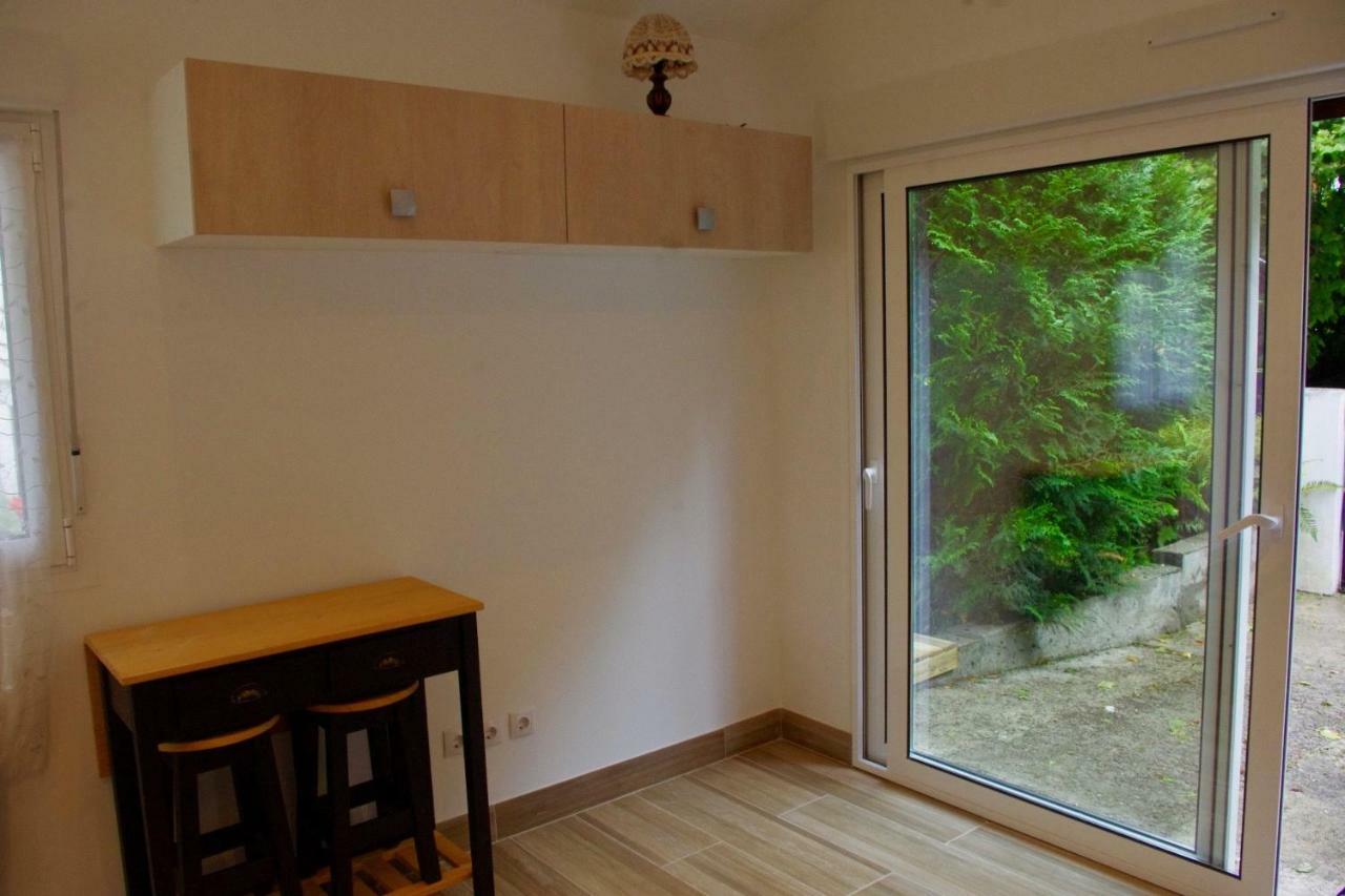 Chambres D'Hotes "Hor Dago" Pres De La Gare D'Hendaye Avec Le Petit-Dejeuner Exteriör bild